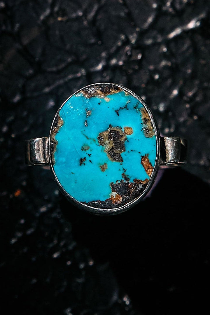 Turquoise ring on a 925 handcrafted band