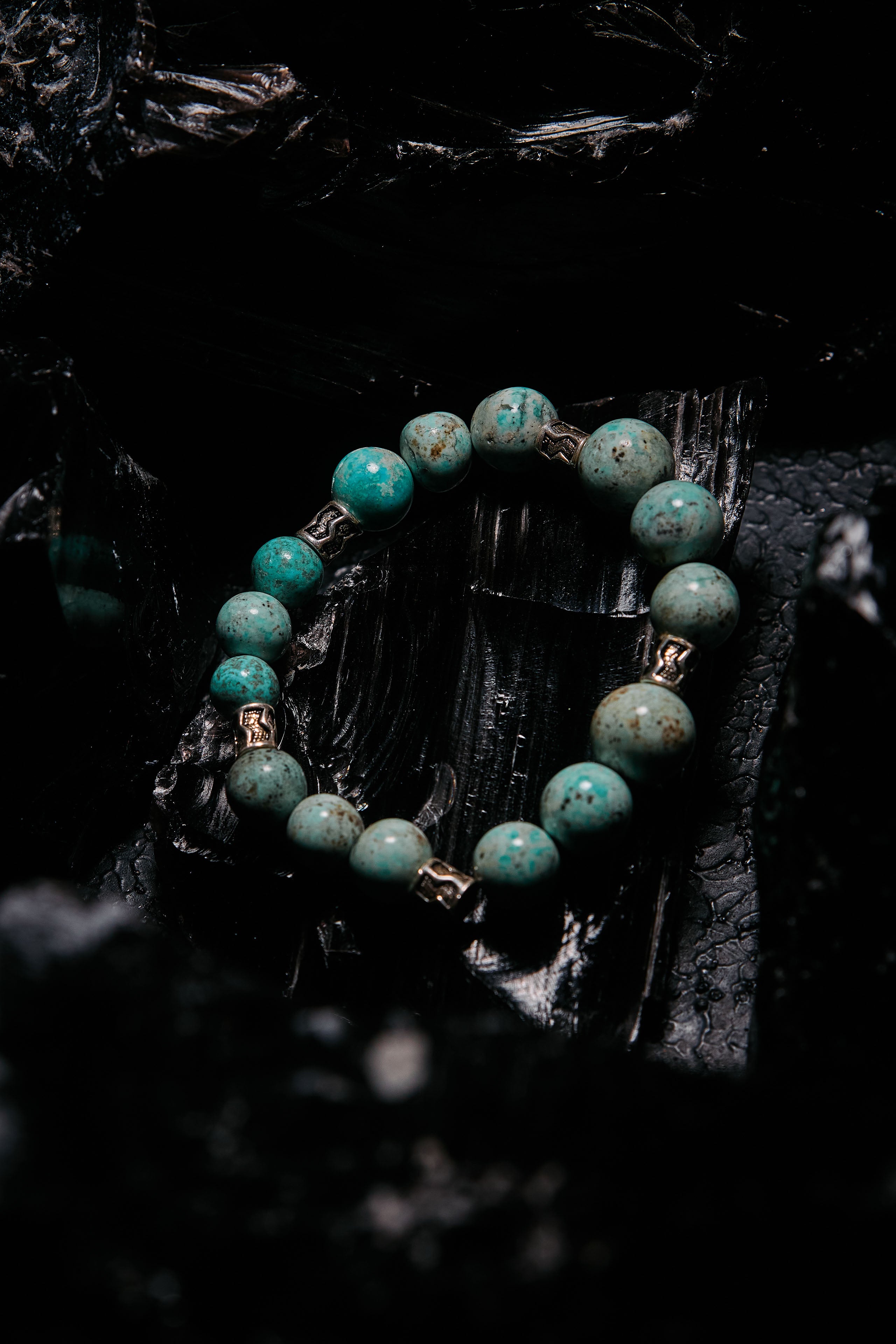 Beaded turquoise stretch bracelet