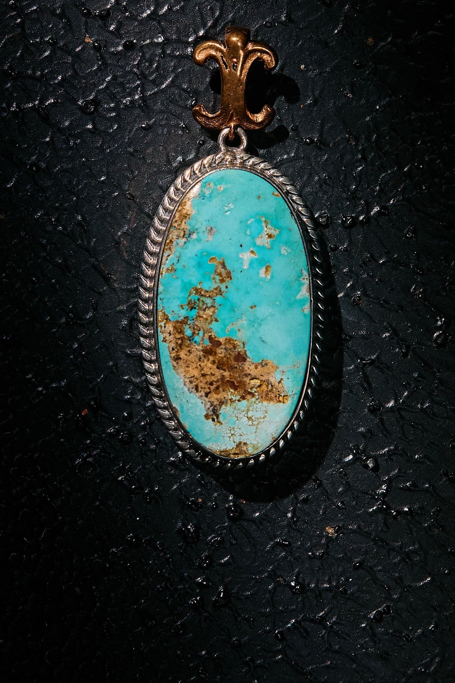 Turquoise pendant on 925 silver frame